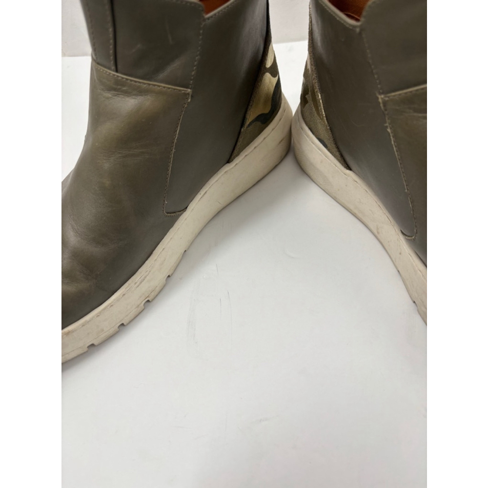 Women's Vionic Brinkley Ankle Boots Size 9 Olive Green Camo - Picture 7 of 9
